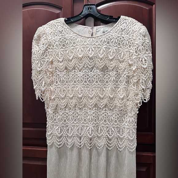 Cattiva Womens Ivory Short Sleeve Pearl Lace Evening Maxi Dress Size 16 - Picture 3 of 11